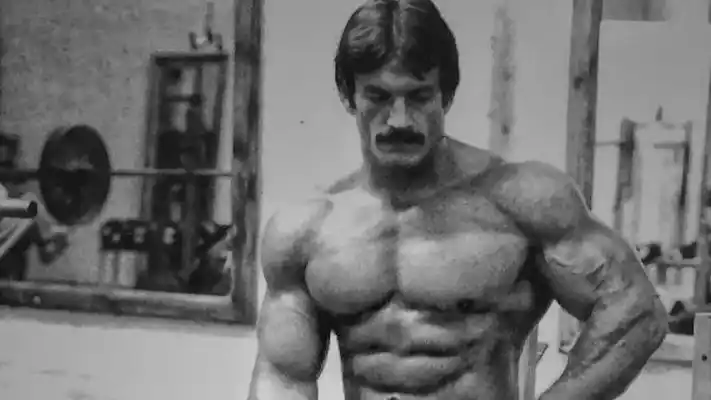 Mike Mentzer e o treino heaby duty