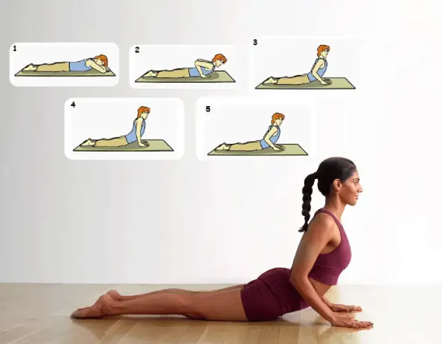 execução postura da cobra Bhujangasana